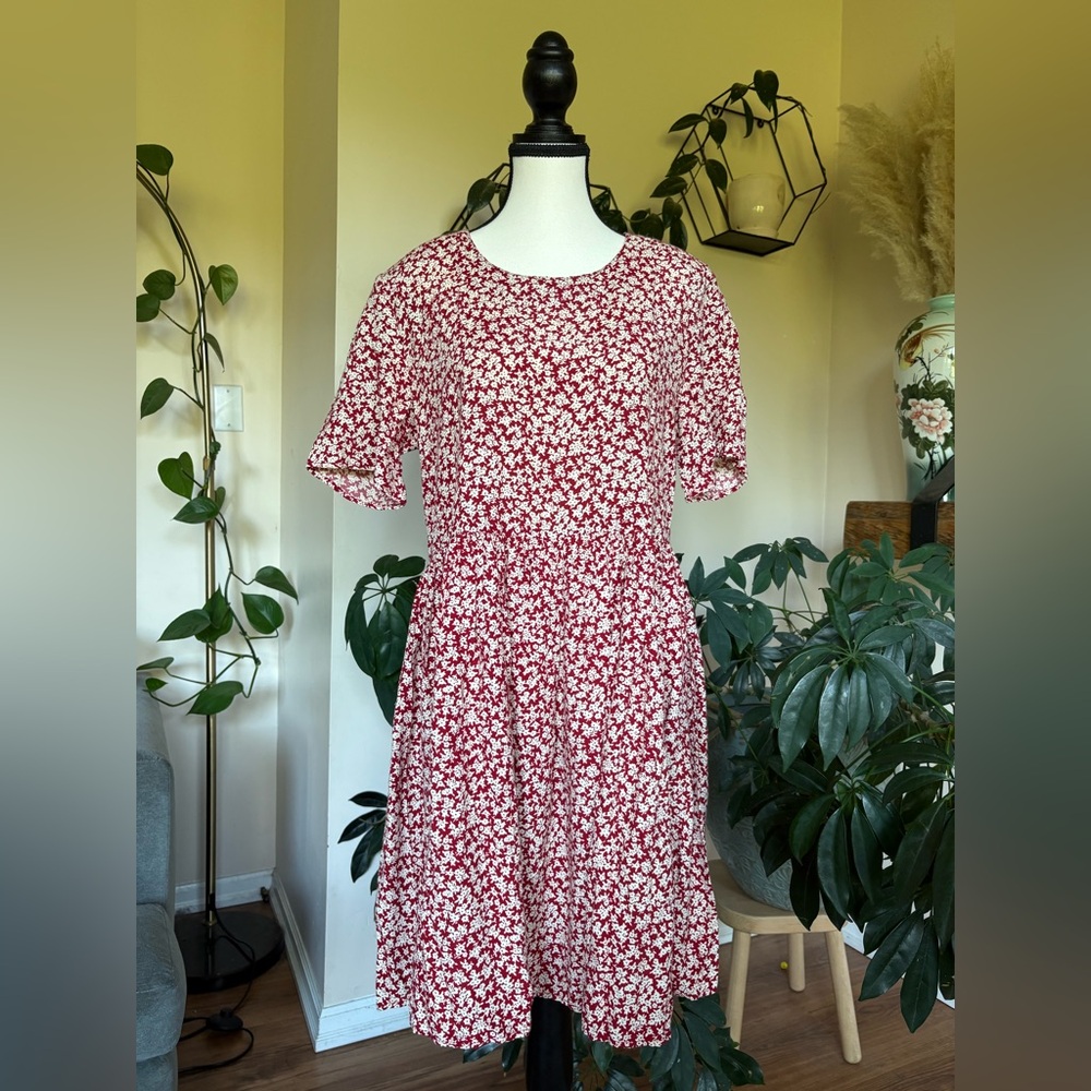 Vintage 1990s Beecher’s Brook Red Floral Dress